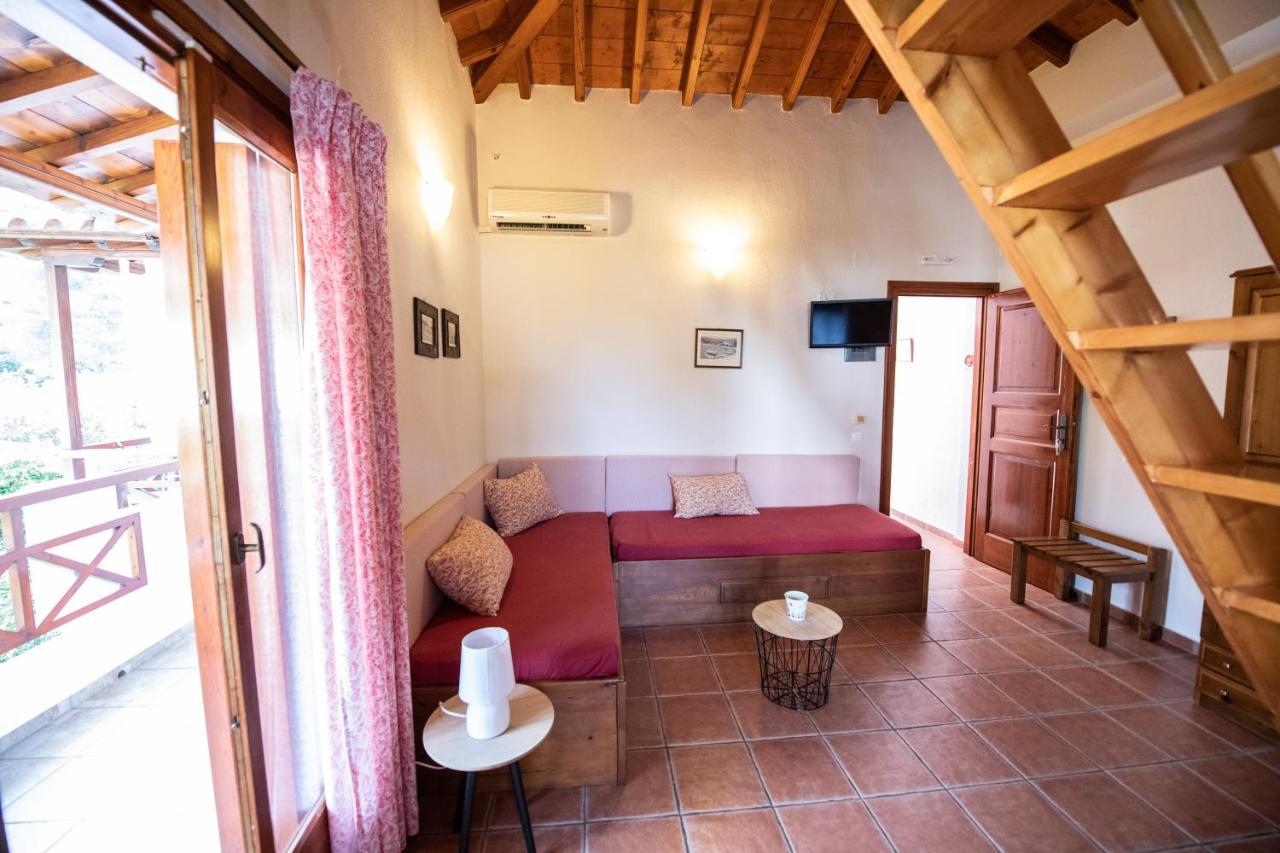 Katikies Stamatias Studios & Maisonettes Agnontas Buitenkant foto